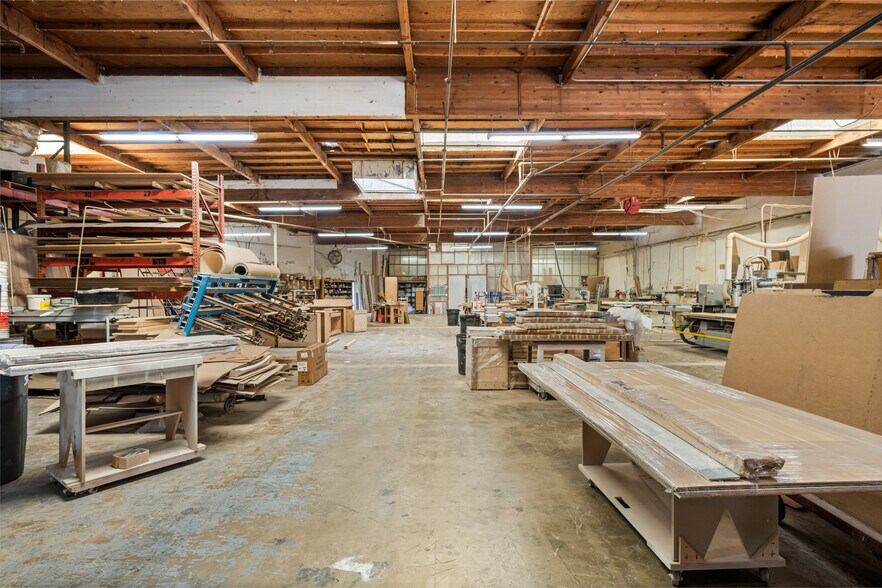 More Photos Of 1701 S State College Blvd, Anaheim Manufacturing For Sale