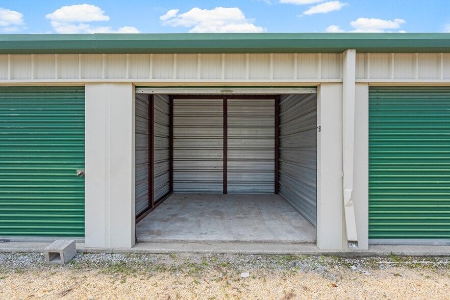 More Photos Of 2136 Cr-2321, Panama City Self Storage For Sale