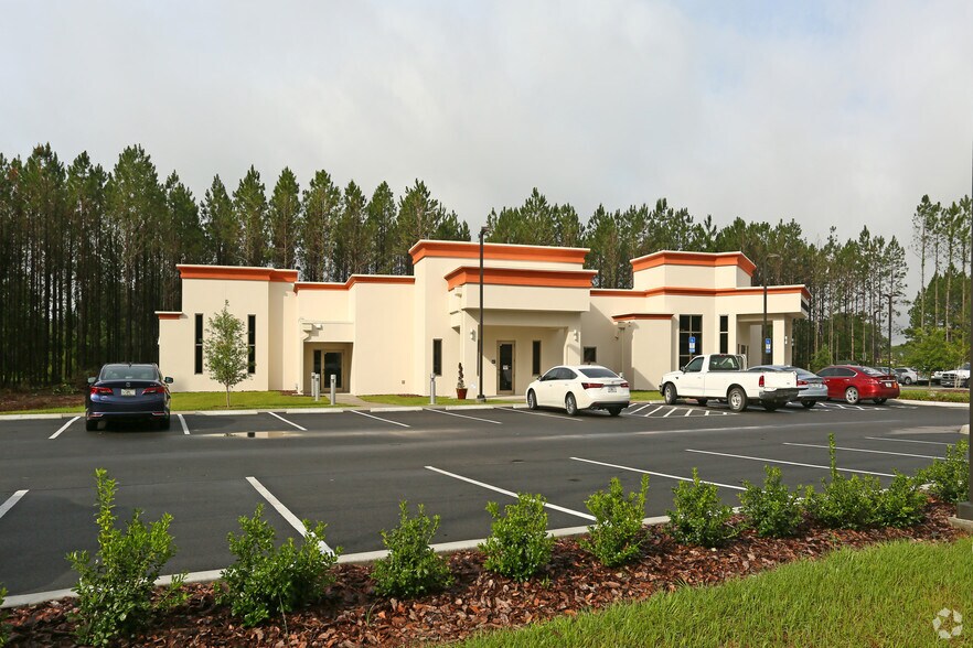 More Photos Of 208 SW Prosperity Pl, Lake City Medical For Sale