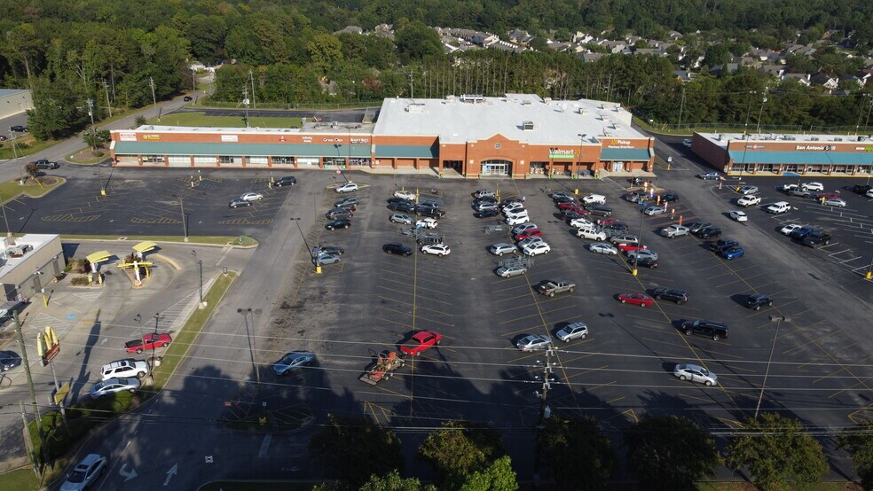 More Photos Of 205-335 Helena Marketplace St, Helena Unknown For Lease