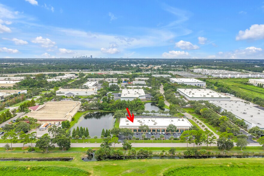 More Photos Of 1780 102nd Ave N, Saint Petersburg Light Distribution For Lease