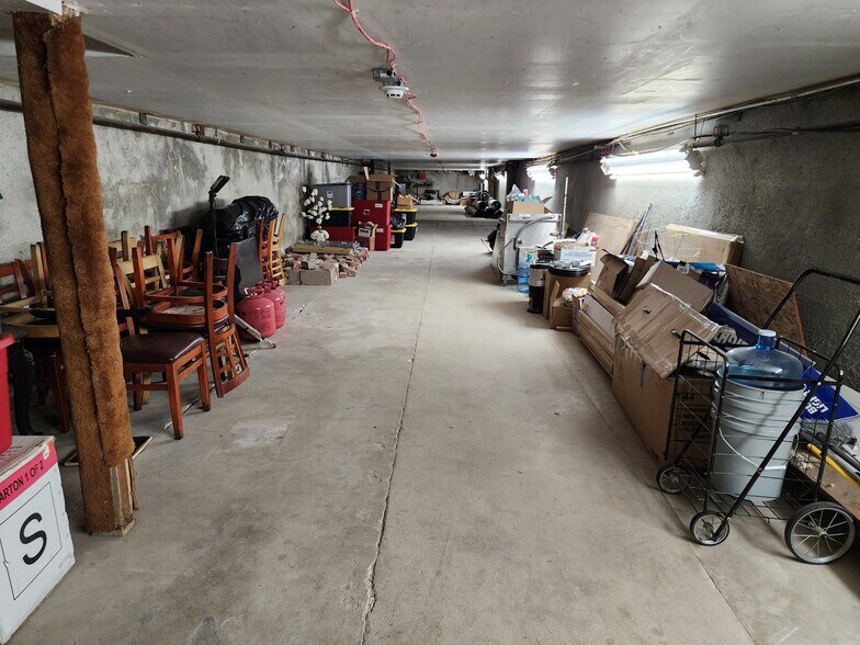 More Photos Of 142-144 N K St, Tulare Restaurant For Sale