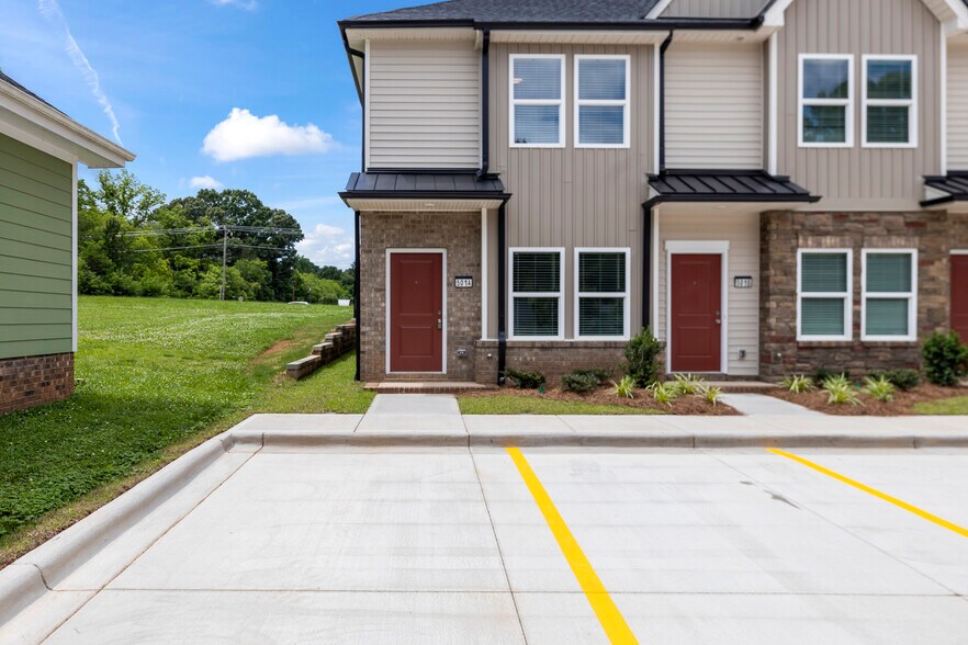 More Photos Of 501 Mill St, Lowell Apartments For Sale