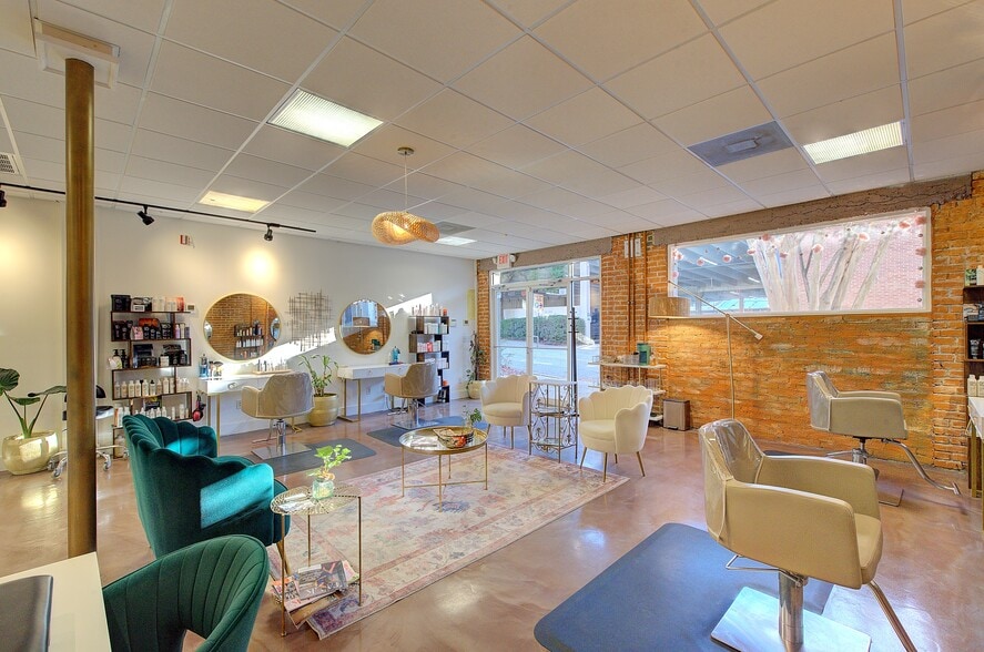 More Photos Of 205 N Laurens St, Greenville Loft Creative Space For Sale
