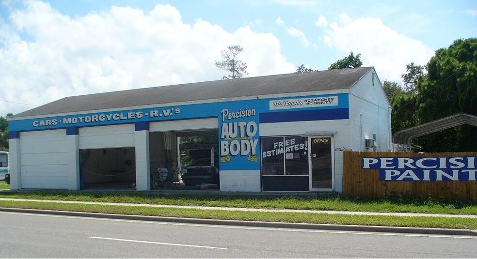 6302 Rdg RD  