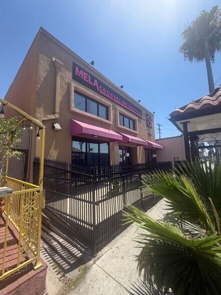 More Photos Of 5723 Whittier Blvd, Los Angeles Office For Sale