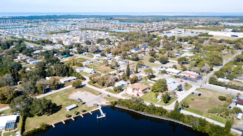 106 N US Hwy 41, Ruskin, FL 33570 Land For Sale