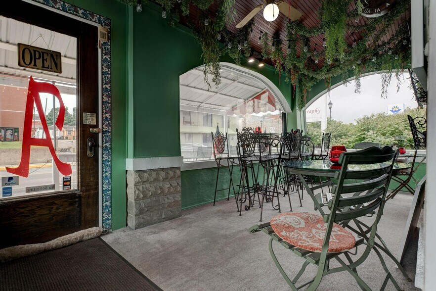 More Photos Of 134 E Main St, Morehead General Retail For Sale