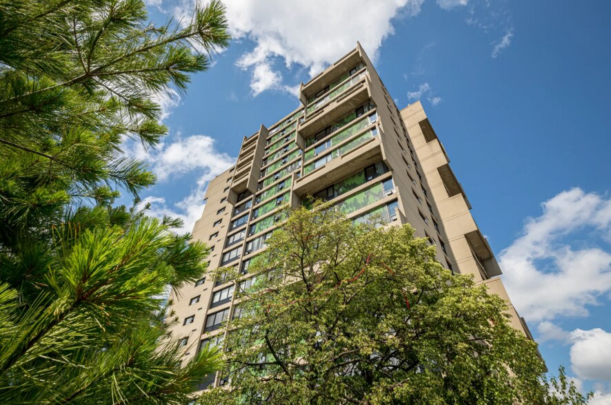 More Photos Of 750 Chene St, Detroit Apartments For Sale