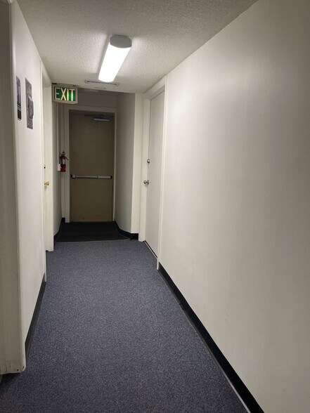 More Photos Of 6401-6405 E 72nd Ave, Commerce City Office For Lease