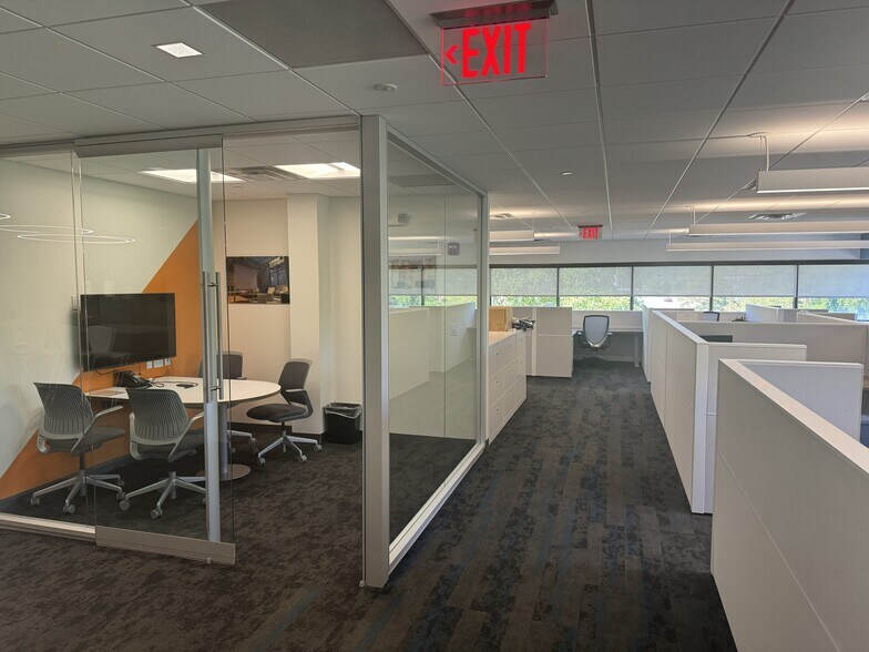 More Photos Of 204 Second Ave, Waltham Office For Lease