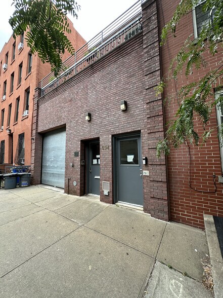 More Photos Of 694 Sackett St, Brooklyn Flex For Lease
