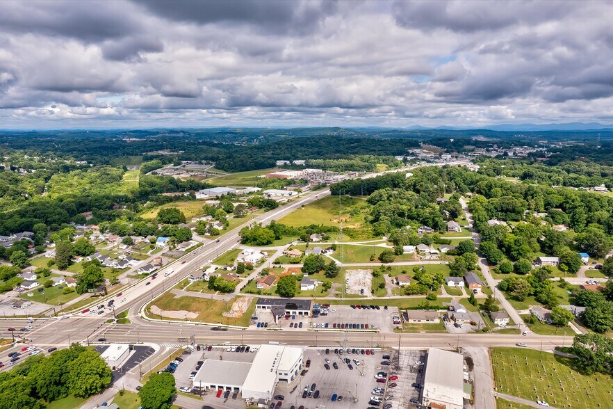 More Photos Of 321 Hwy, Lenoir City Land For Sale