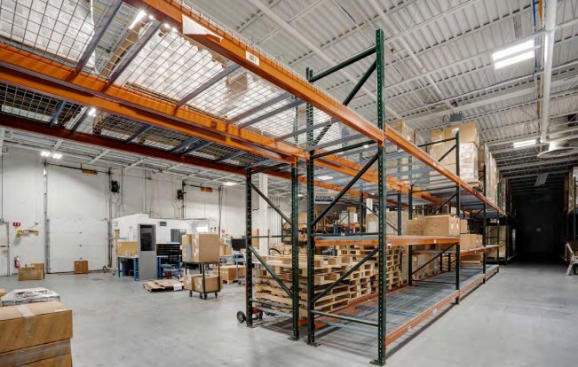 More Photos Of 753 Forest St, Marlborough Light Manufacturing For Lease