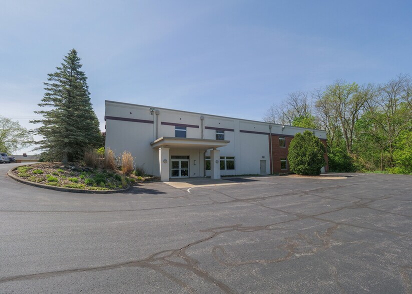 More Photos Of 240 W Cook Rd, Mansfield Medical For Sale