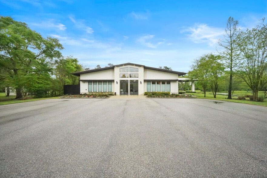 More Photos Of 25566 Bradbury Dr, Hockley Winery Vineyard For Sale