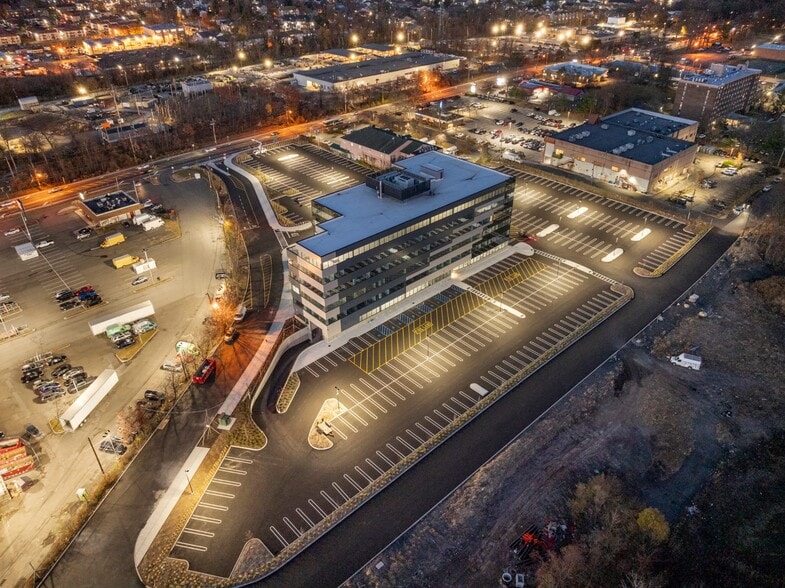 More Photos Of 33 Route 59, Monsey Office For Lease