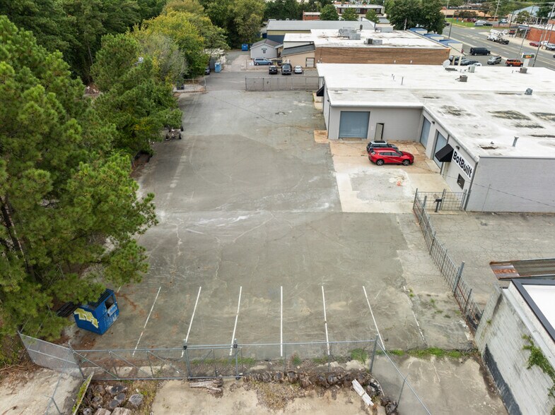 More Photos Of 3161 Hillsborough Rd, Durham Light Manufacturing For Lease