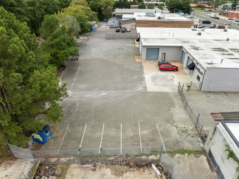 More Photos Of 3161 Hillsborough Rd, Durham Light Manufacturing For Lease