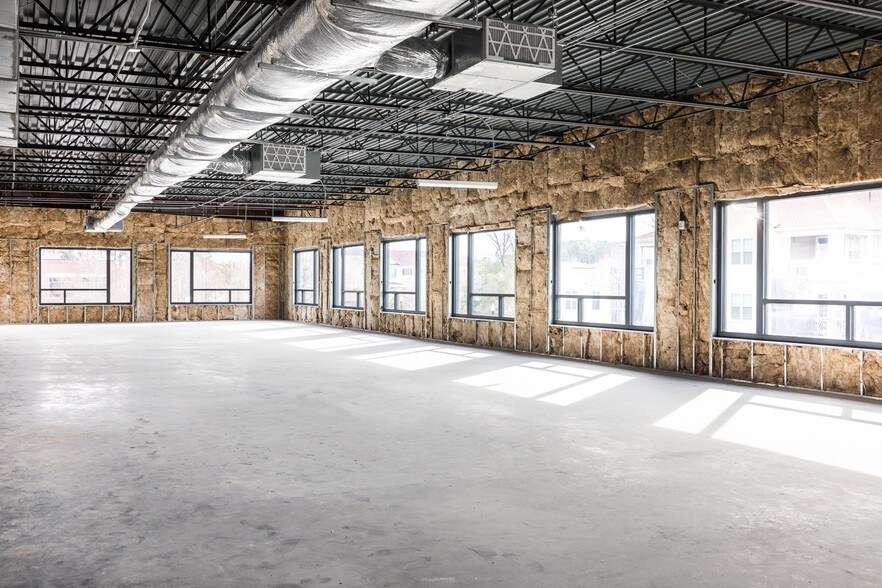 More Photos Of 1501 Belle Isle Ave, Mount Pleasant Office For Lease