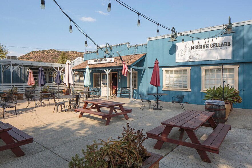 More Photos Of 12849 Poway Rd, Poway Unknown For Lease