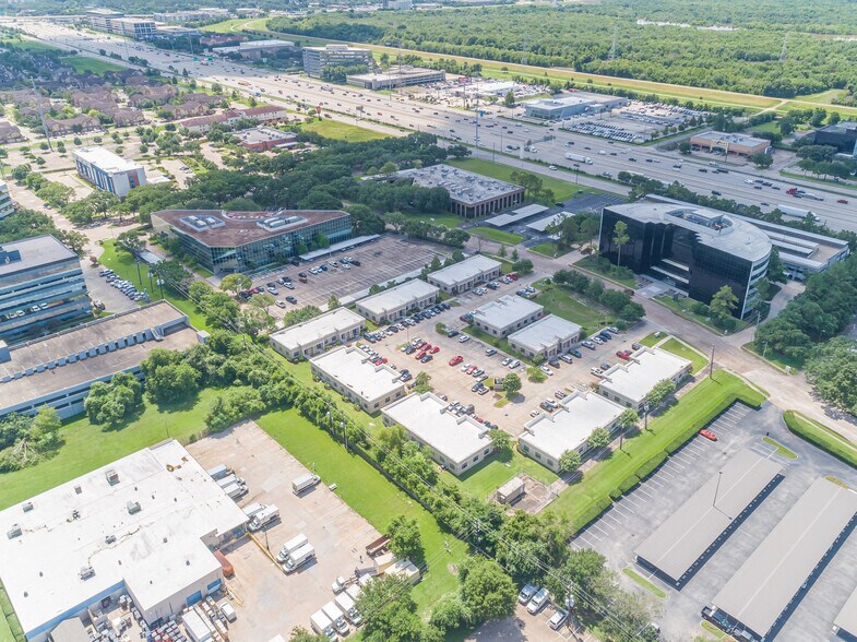 More Photos Of 16000 Park Ten Pl, Houston Office For Lease