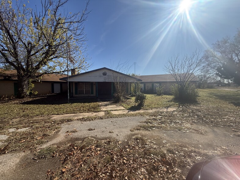 More Photos Of 600 E California Ave, Walters Congregate Senior Housing For Sale