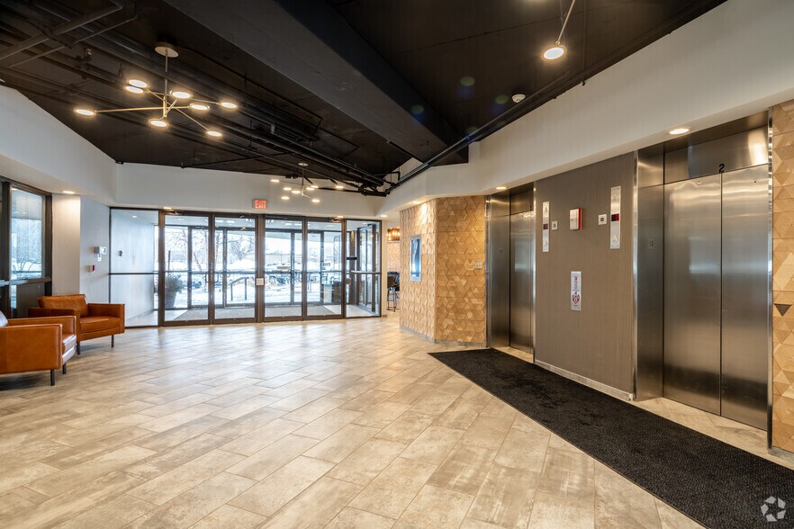 More Photos Of 7300 Metro Blvd, Edina Office For Lease