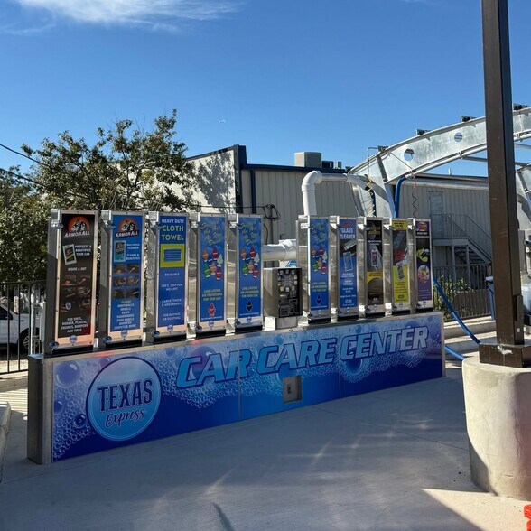 More Photos Of 6570 Babcock Rd, San Antonio Carwash For Sale