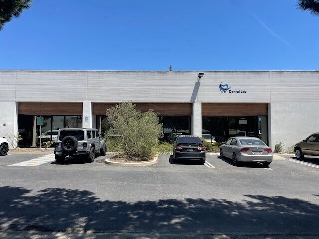 More Photos Of 1250 Stellar Dr, Oxnard Warehouse For Sale