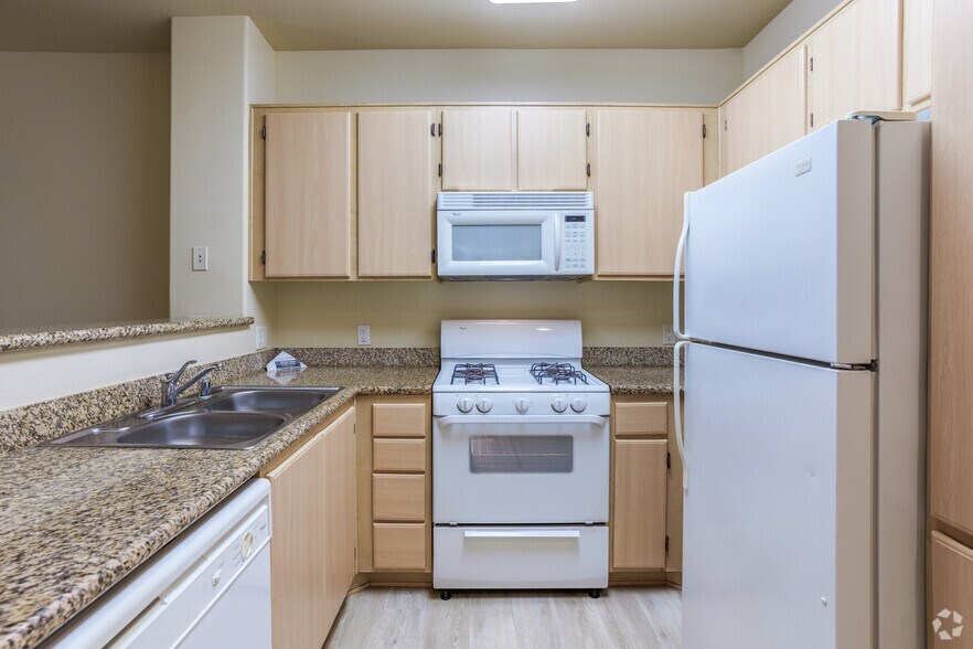 More Photos Of 4800 Tassajara Rd, Dublin Apartments For Lease