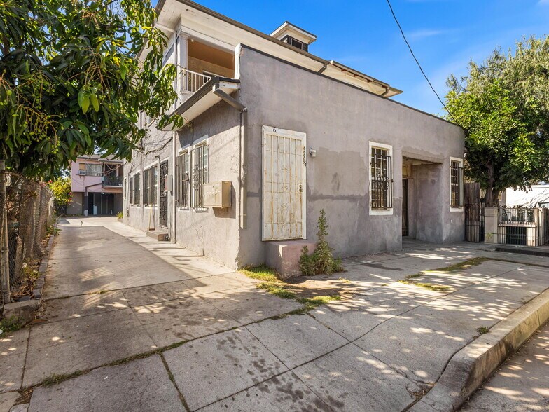 More Photos Of 667-669 N Boyle Ave, Los Angeles Apartments For Sale
