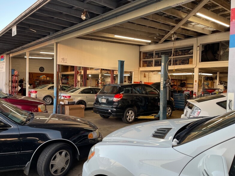 More Photos Of 3135 Lower Kula Rd, Kula Storefront Retail Office For Sale