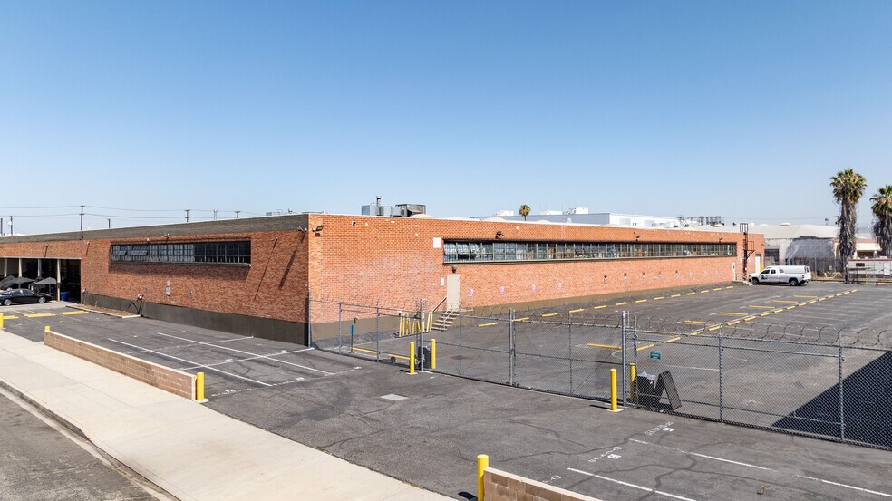 More Photos Of 2801 E 46th St, Vernon Warehouse For Lease