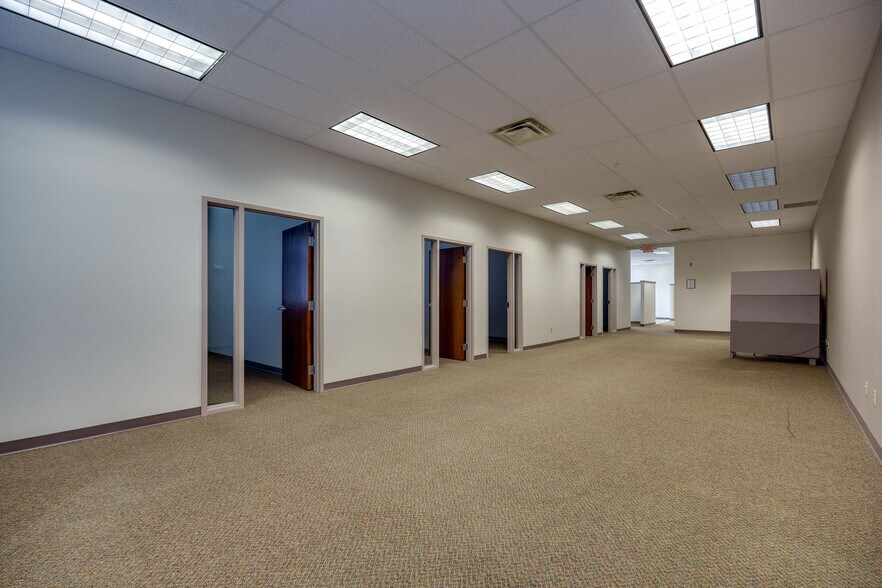 More Photos Of 8261 State Route 235, Dayton Light Manufacturing For Sale