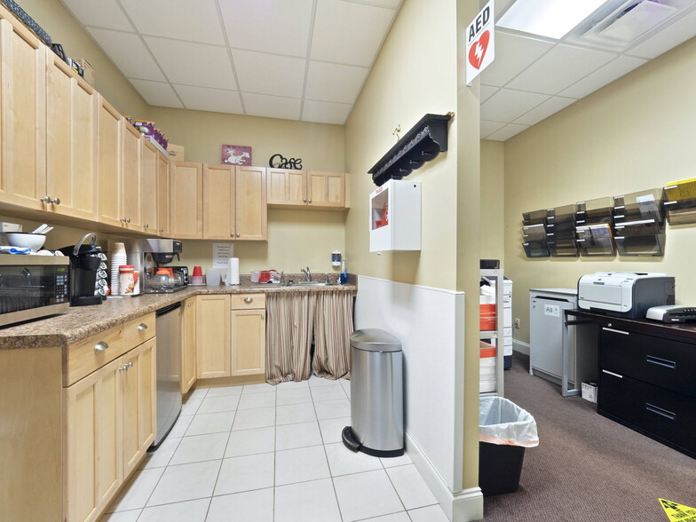 More Photos Of 5224 Palmero Ct, Buford Flex For Sale