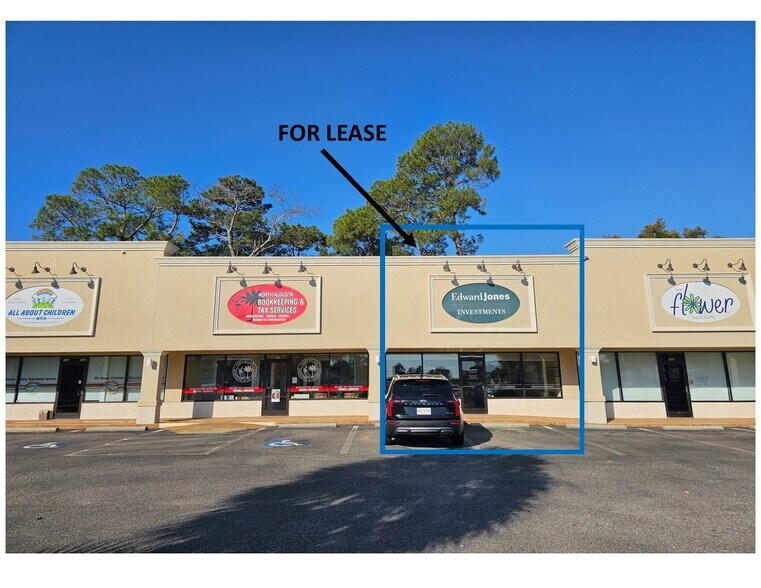 More Photos Of 616 Edgefield Rd, North Augusta Unknown For Lease