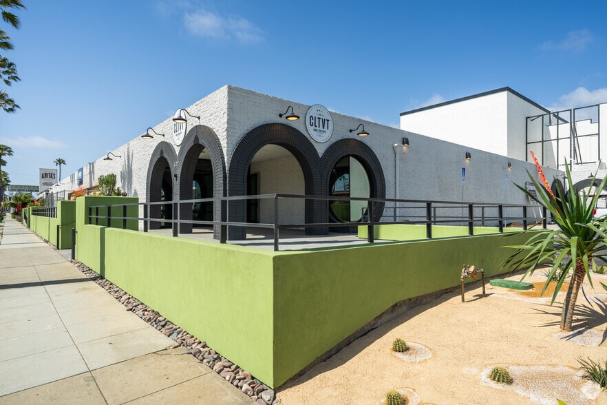 More Photos Of 1722 S Coast Hwy, Oceanside Storefront Retail Office For Lease