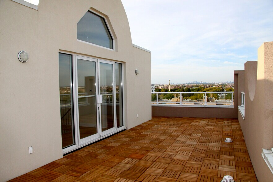 More Photos Of 2848 Brighton 7th St, Brooklyn Apartments For Sale