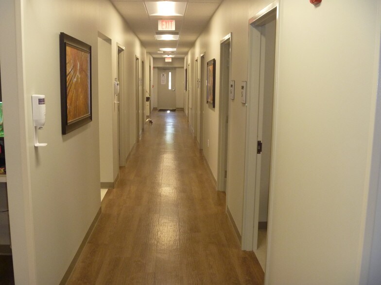 More Photos Of 4124 Us-278 Hwy, Covington Office For Sale