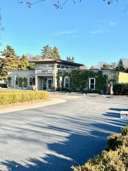 More Photos Of 6203 Carmel Rd, Charlotte Office For Sale