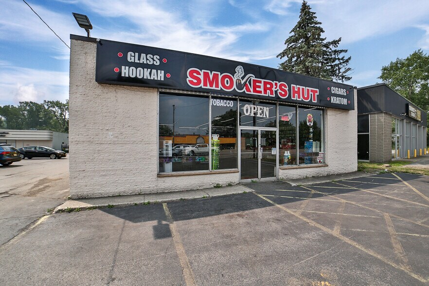 More Photos Of 3001 Ridge Rd, Buffalo Freestanding For Sale