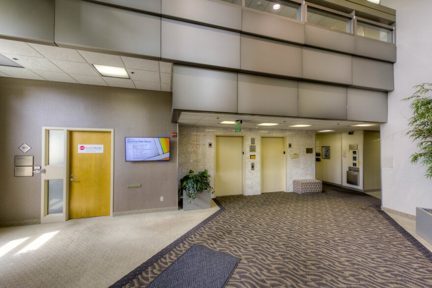 More Photos Of 570 Asbury St, Saint Paul Office For Lease