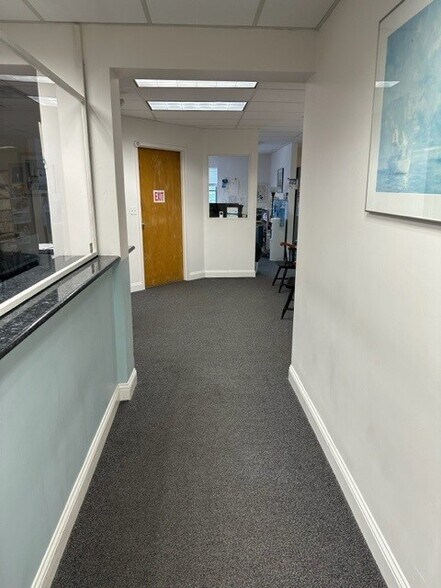 More Photos Of 851 Main St, Weymouth Medical For Lease