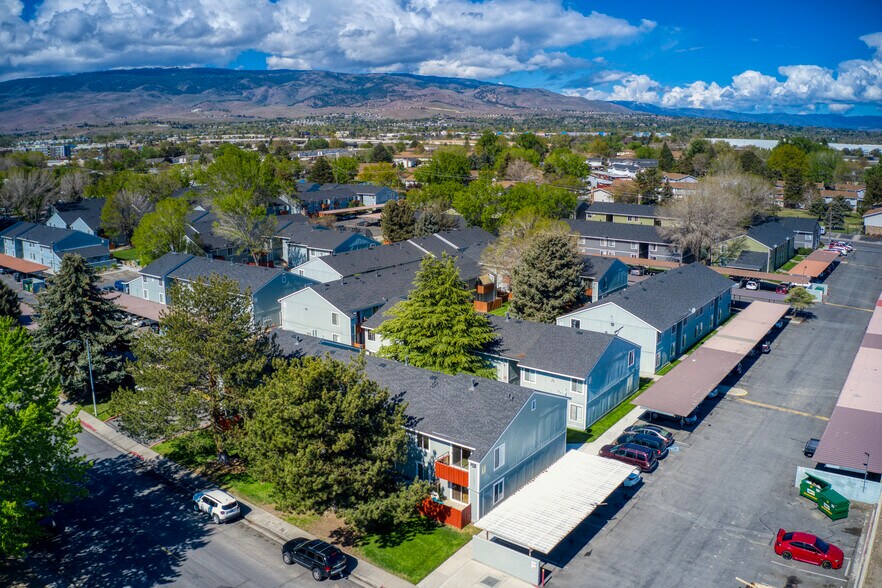 More Photos Of 4600 Neil Rd, Reno Apartments For Sale