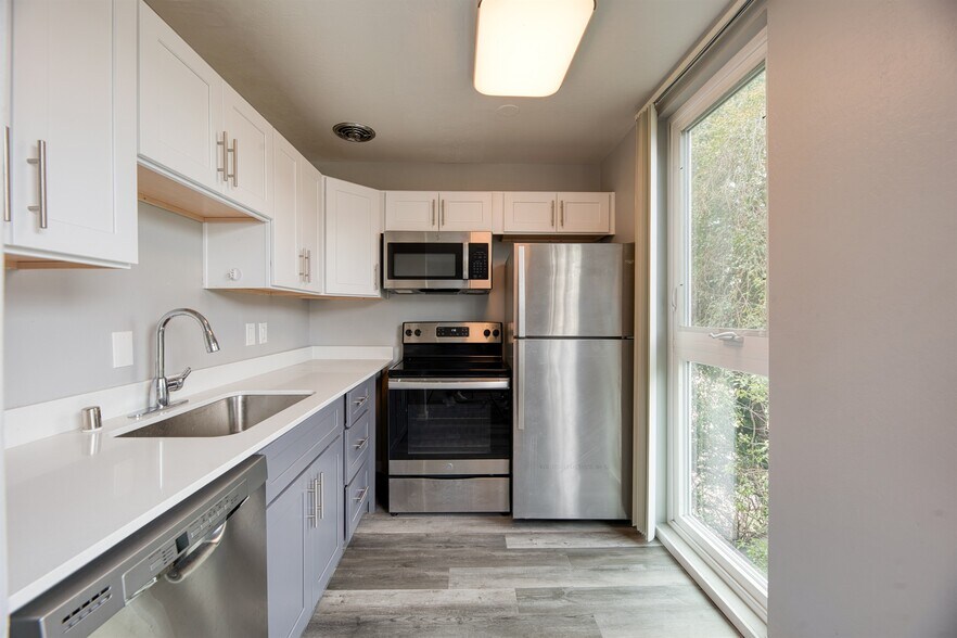 More Photos Of 1709 Shattuck Ave, Berkeley Apartments For Sale