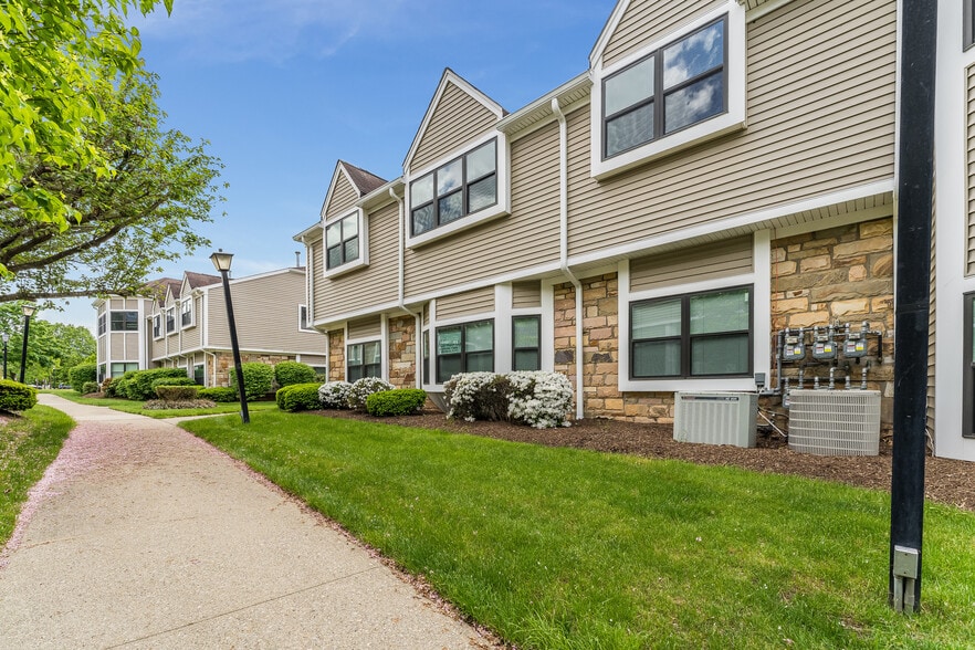 More Photos Of 490 Schooleys Mountain Rd, Hackettstown Medical For Sale