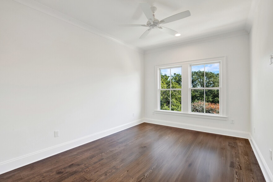 More Photos Of 104 17th pl, Tybee Island Multifamily For Sale