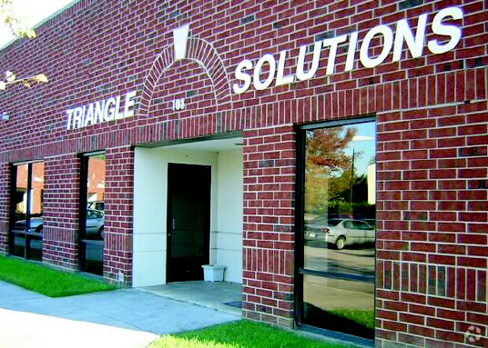 More Photos Of 5300 Atlantic Ave, Raleigh Flex For Lease