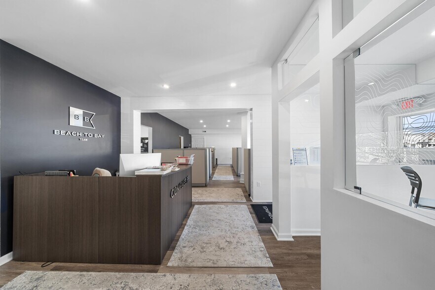 More Photos Of 260-274 21st St, Avalon Office Residential For Sale